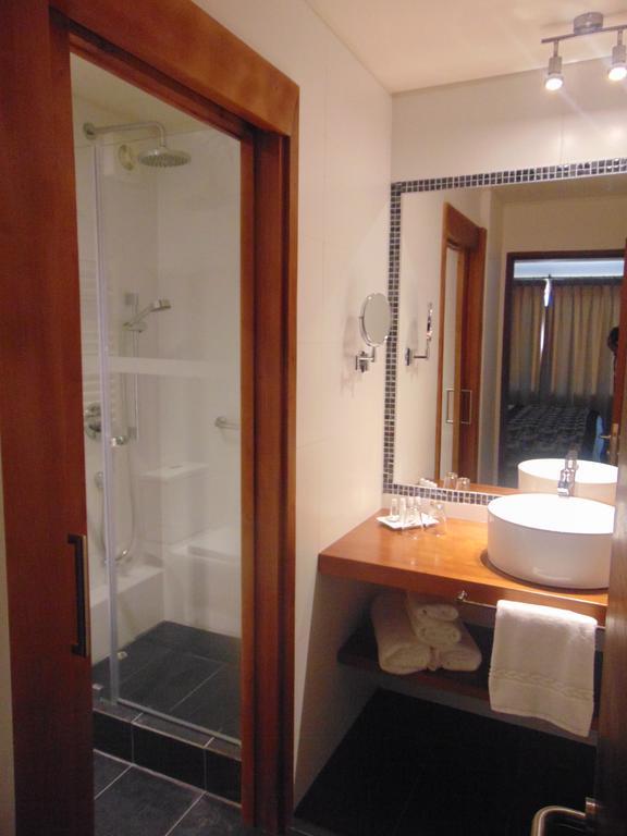 Hotel Martina de Goñi Pucón Esterno foto